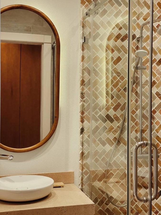 Pana Boutique Hotel شيمكنت المظهر الخارجي الصورة